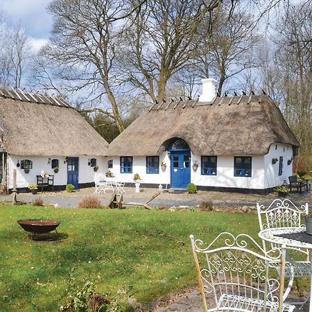 Lovely Home In Give With House A Panoramic View エクステリア 写真