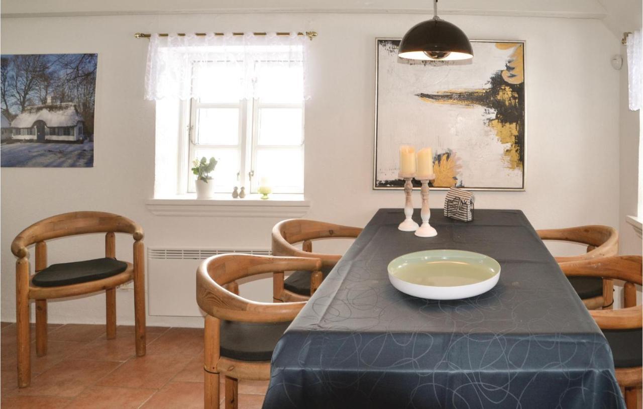 Lovely Home In Give With House A Panoramic View エクステリア 写真