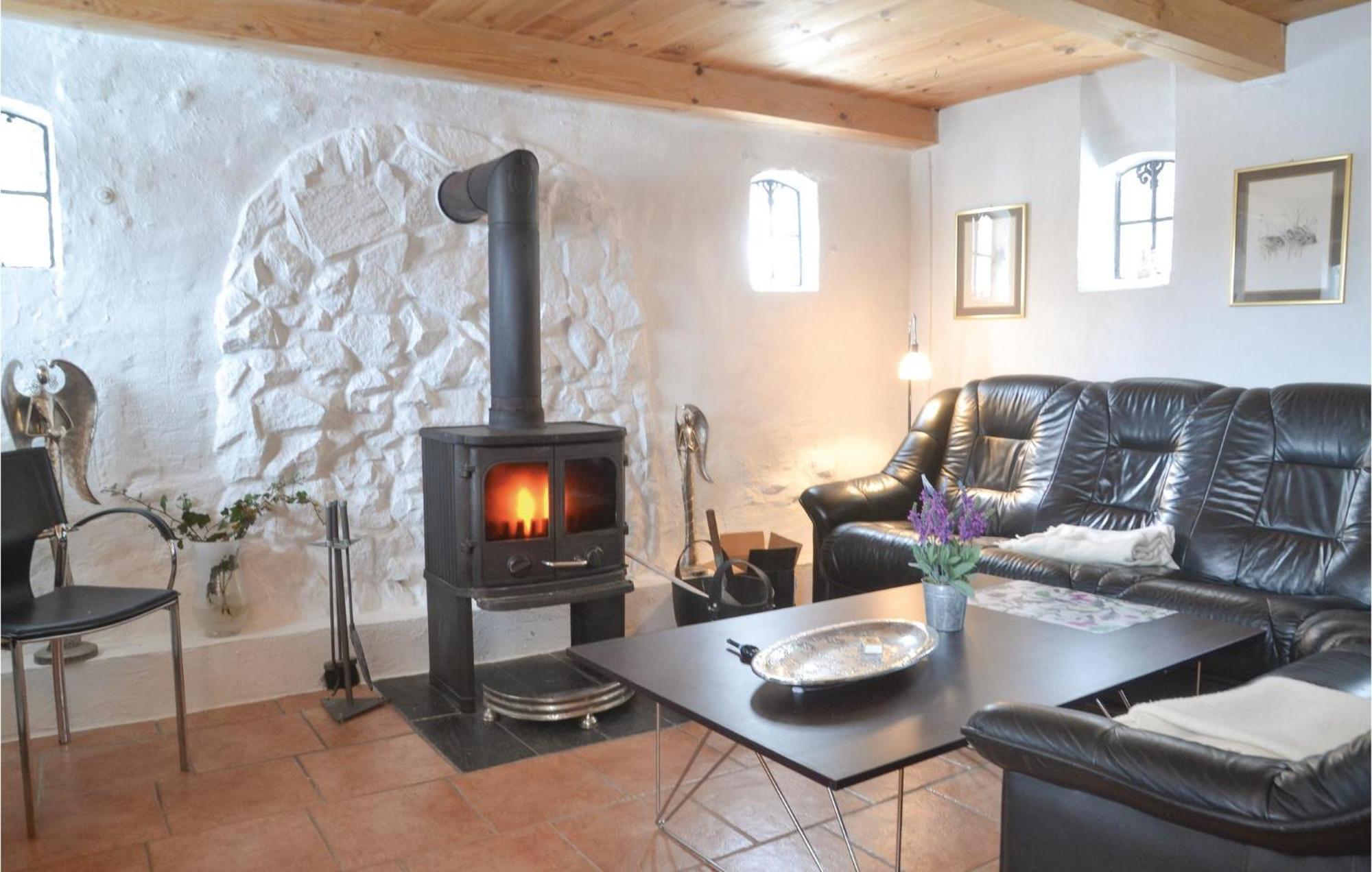 Lovely Home In Give With House A Panoramic View エクステリア 写真